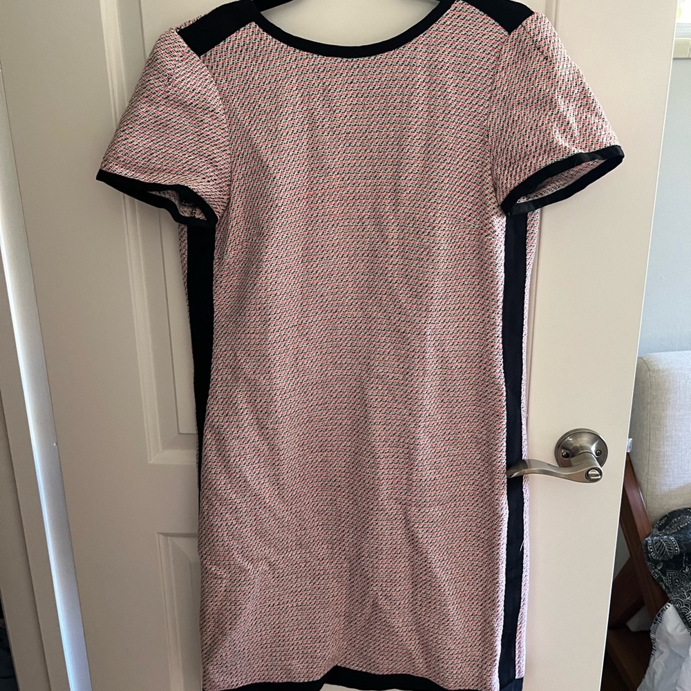 Banana republic’s dress